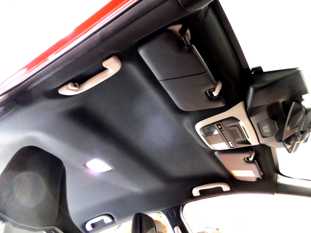 スバル レヴォーグ2.4L *当社デモカー イメージ